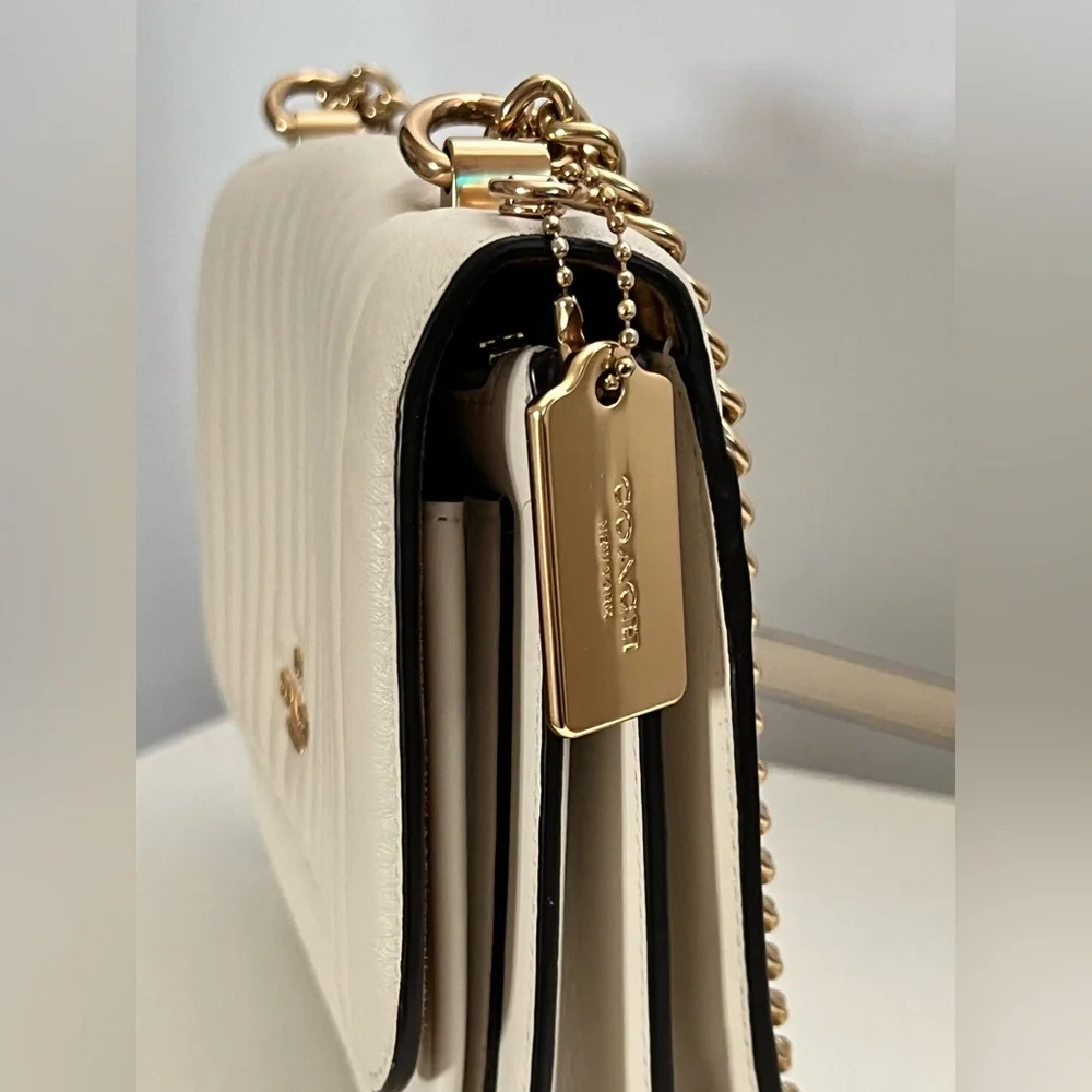 Coach Quilted Leather Shoulder Bag in Chalk White with Gold Chain - Picture 3 of 12